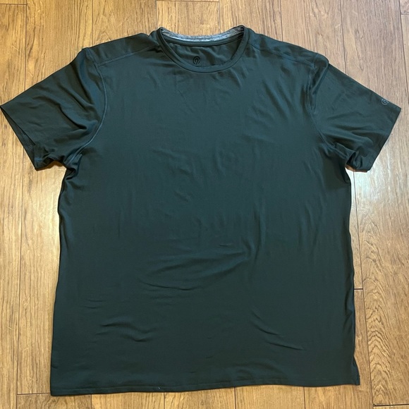 Champion Other - Champion Men’s Forrest Green Athletic Shirt Sz XL